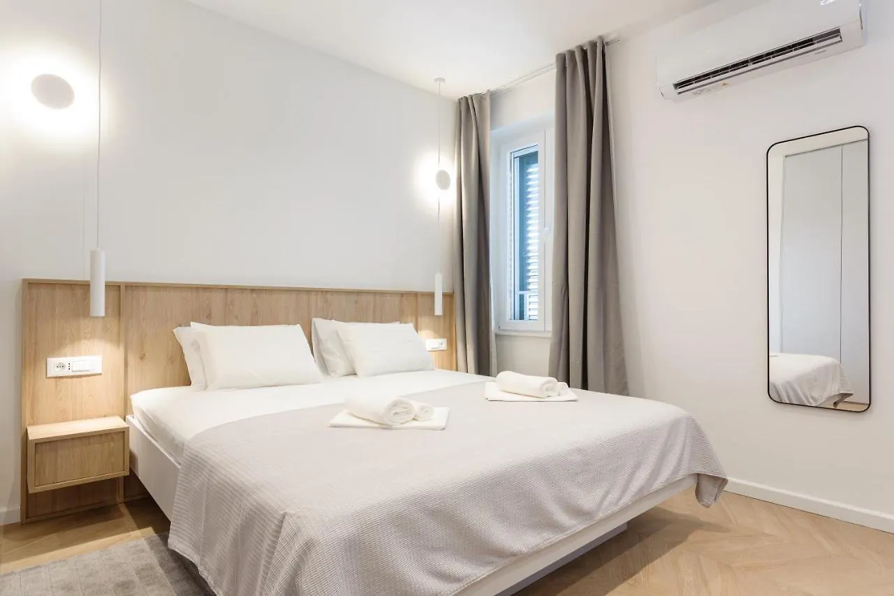 Apartment Top Floor Luxury Rooms Split Croatia