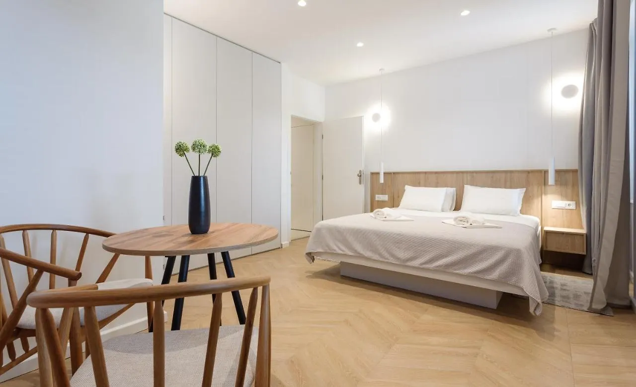 Top Floor Luxury Rooms Split
